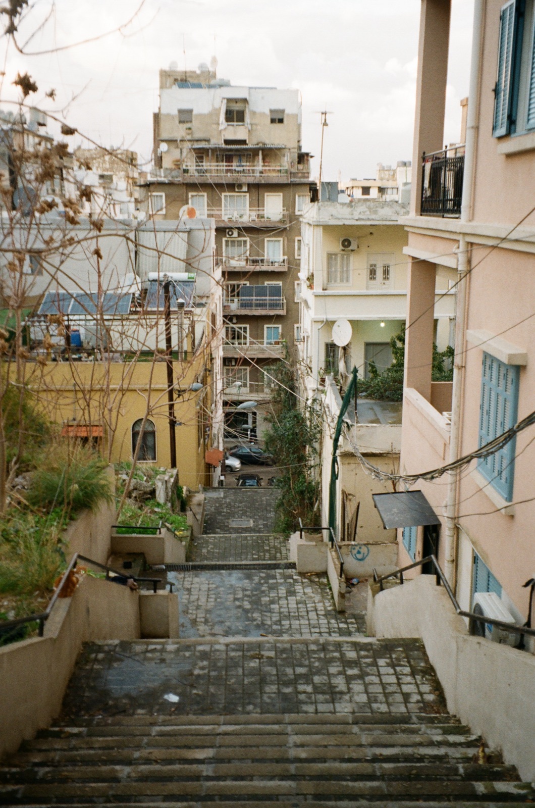 Film frame 09 from roll 6604